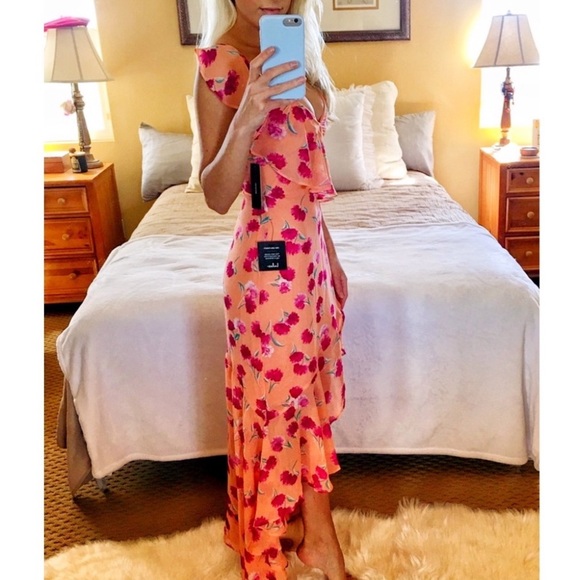 Lulus Dresses & Skirts - ❤️ V-DAY NEW Lulu’s Sexy Pink Orange Maxi Dress XS